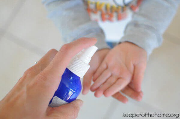 Simple DIY Hand Sanitizer Simple DIY Hand Sanitizer